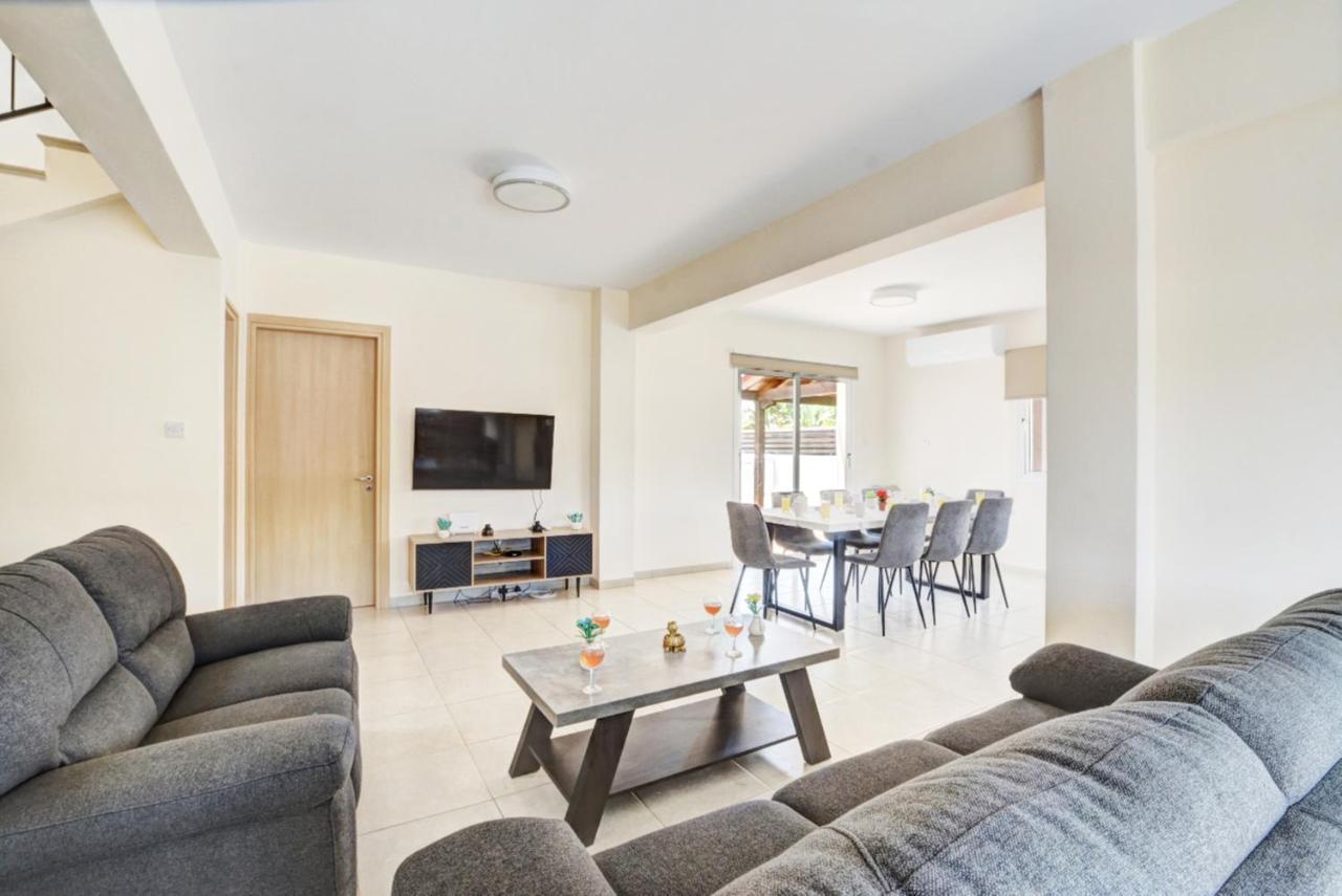 Villa Nissi Gold Айя Напа Екстериор снимка